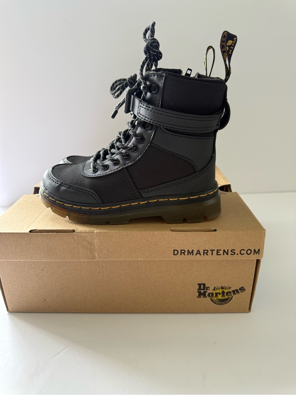 Dr. Marten’s Little Kid Boots Size: 11c
